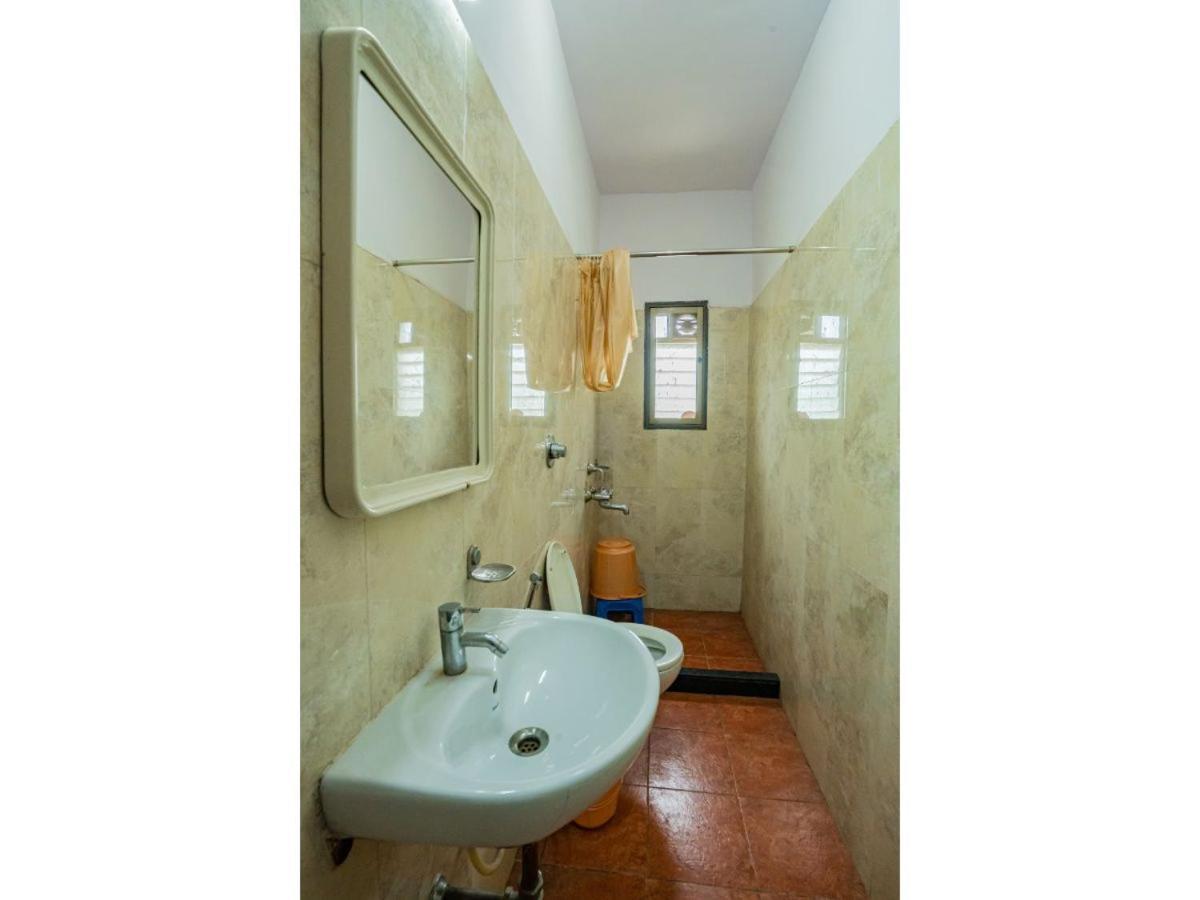 Royal Hills Hotel Пюн Екстериор снимка