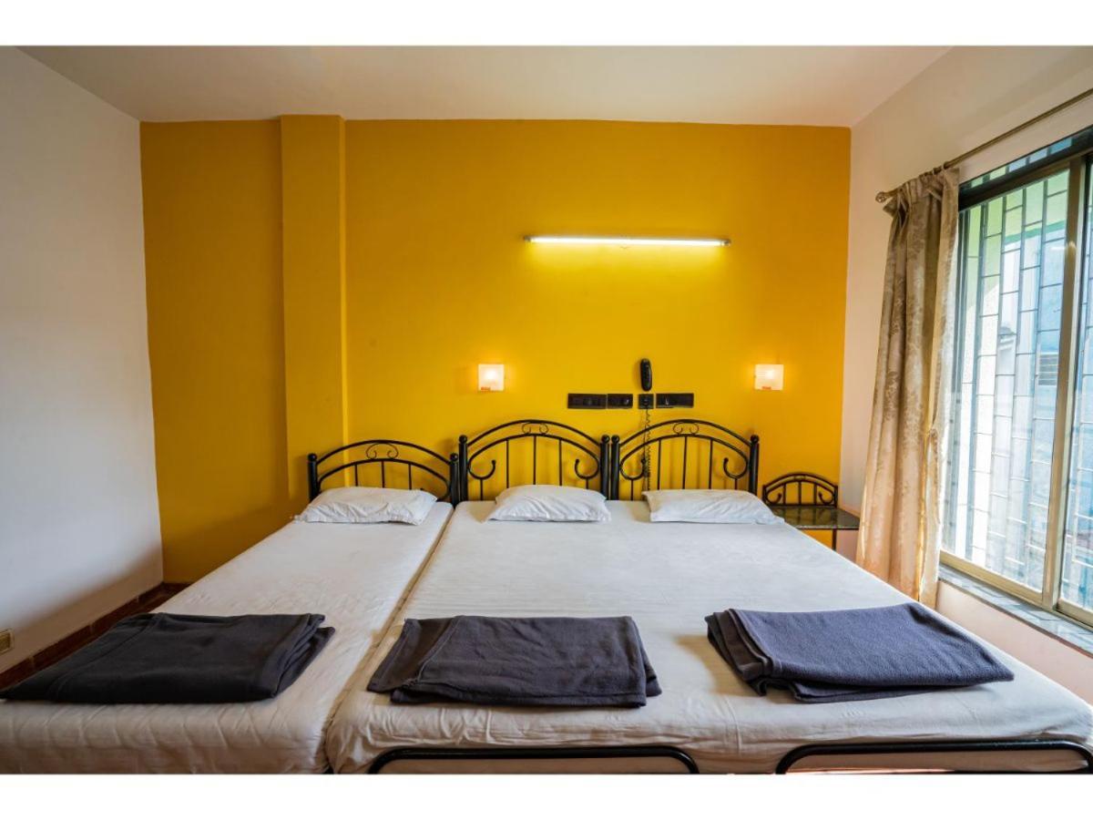 Royal Hills Hotel Пюн Екстериор снимка